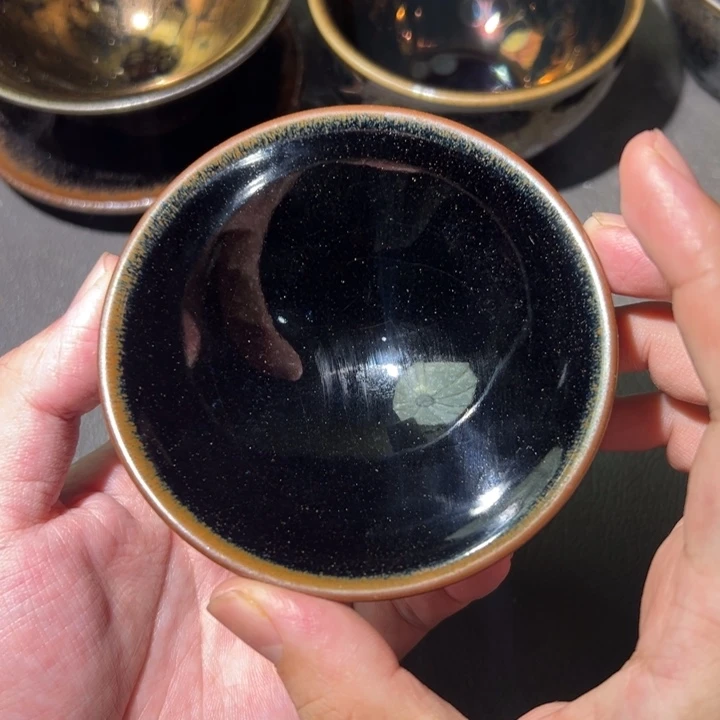 茶盏我们也在这里吃早餐