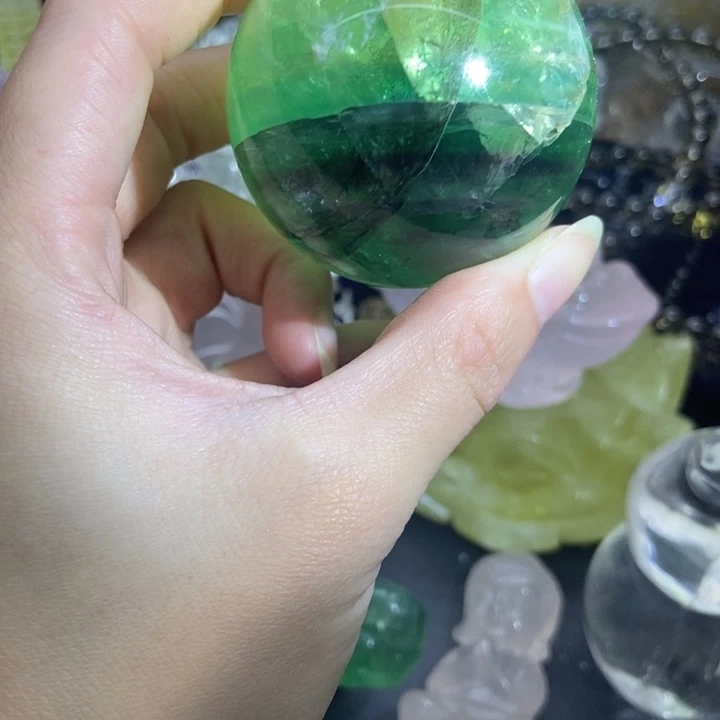 未镶嵌笔搁水晶摆件