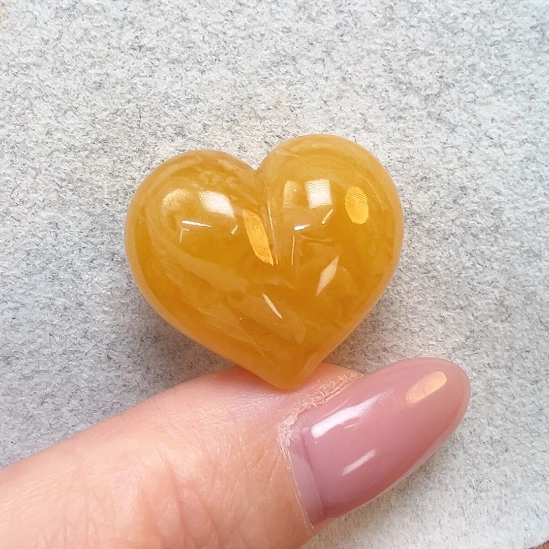 Ö***.琥珀未镶嵌珠宝奇石