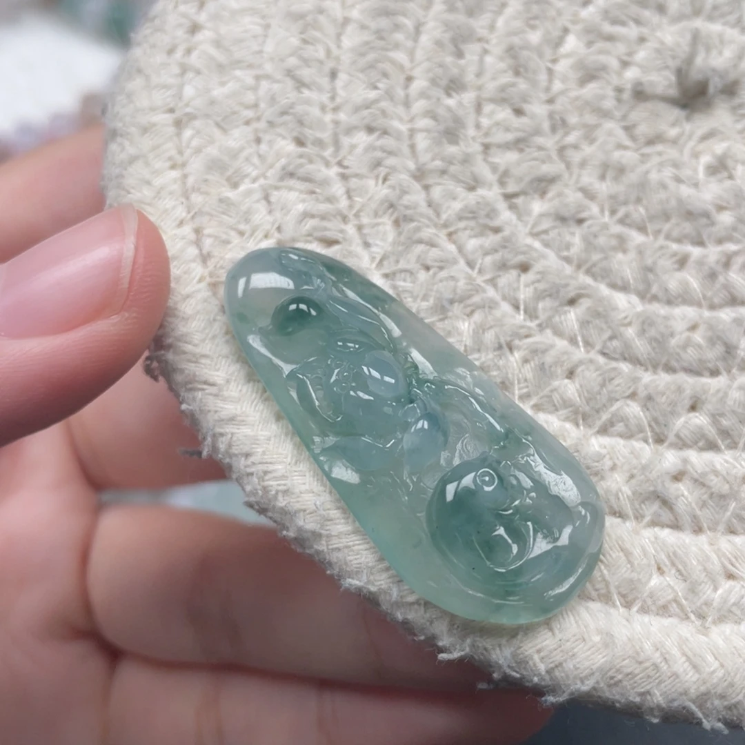 翡翠未镶嵌颈饰天然A货缅甸翡翠