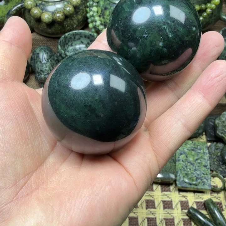 蛇纹石玉未镶嵌药王石能量养生产品