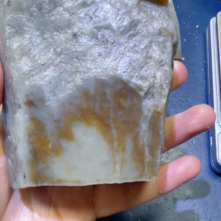 和田玉未镶嵌珠宝半成品