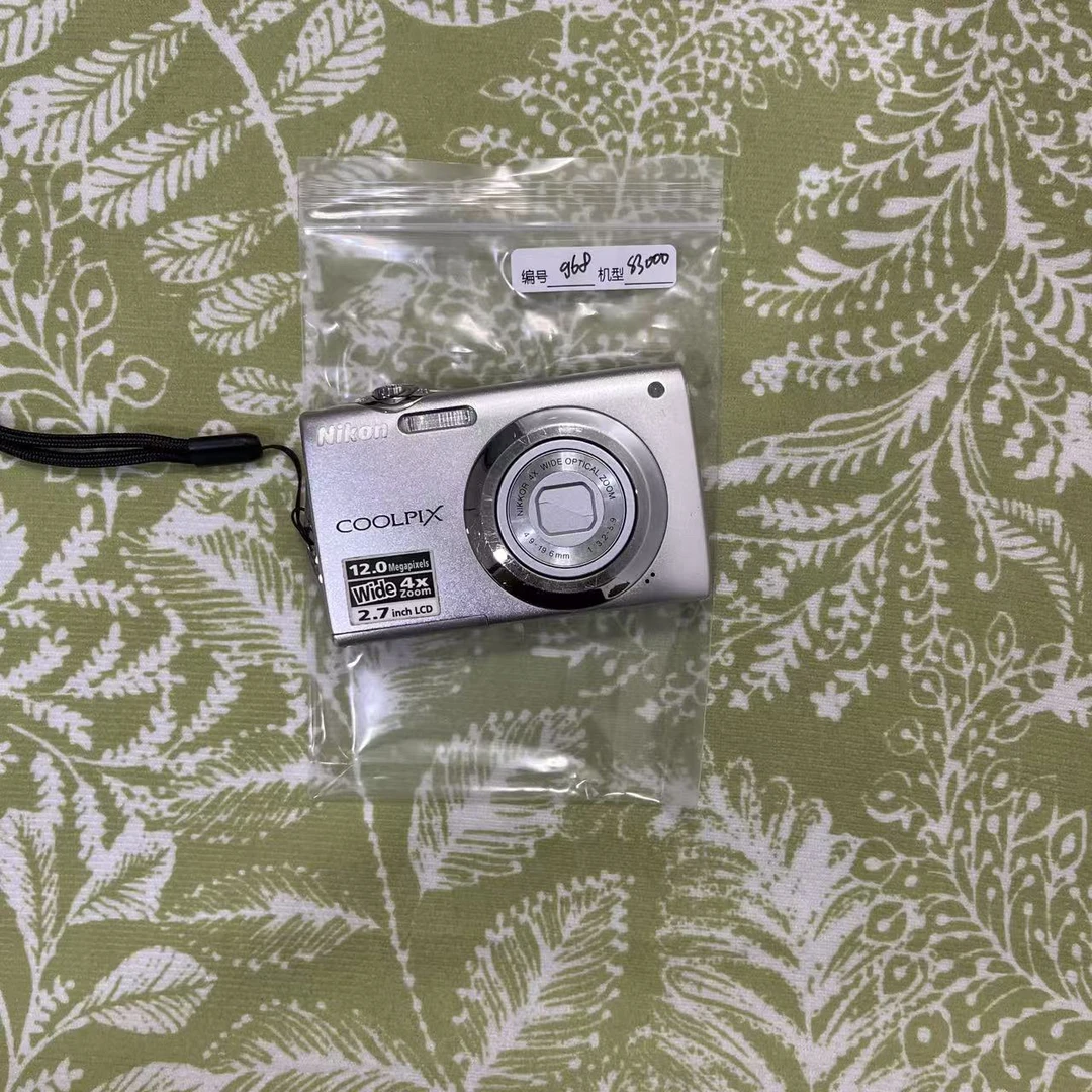 9新 Nikon/尼康 s3000 二手ccd数码相机 1210万像素4倍变焦