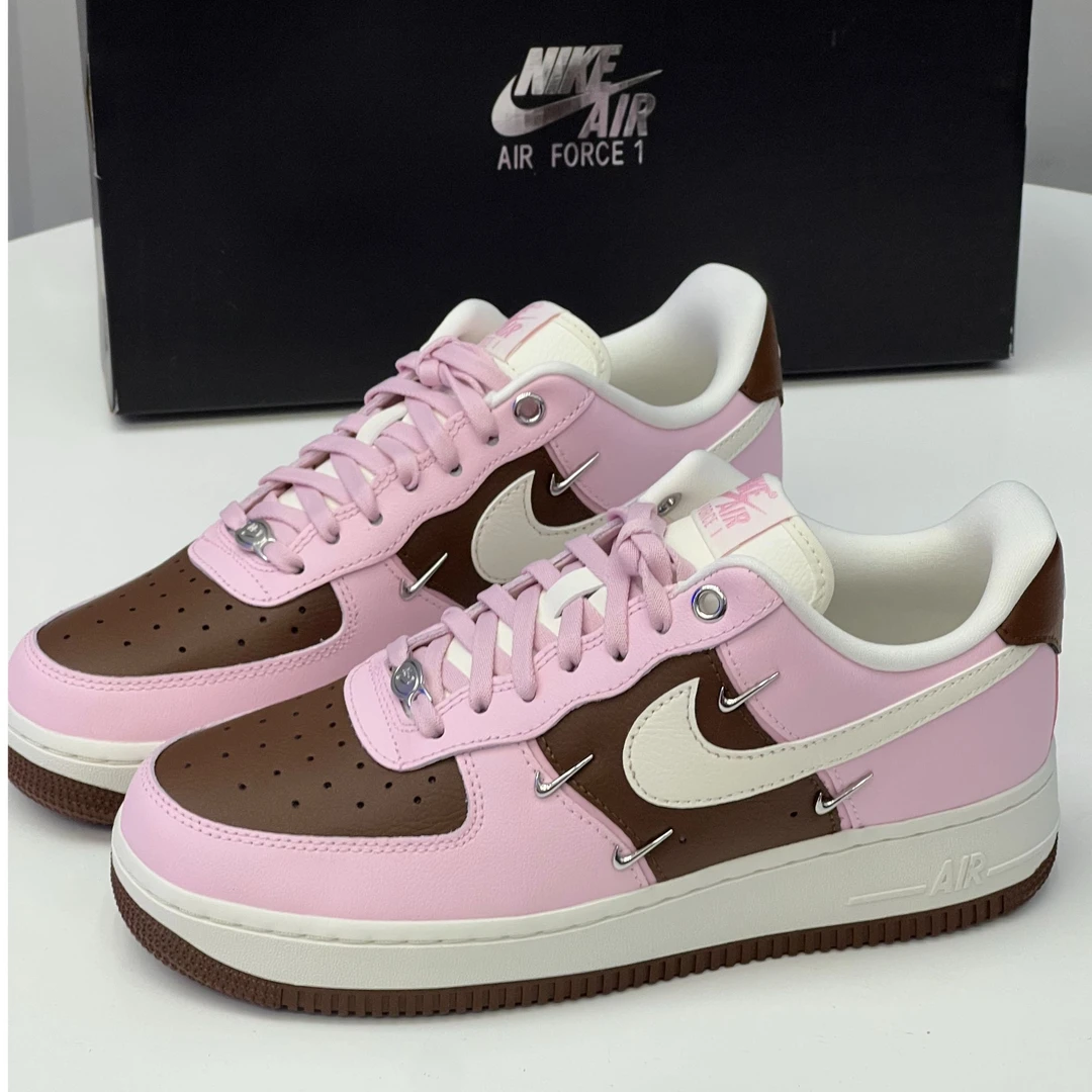 NIKE/耐克官方女款air force 1 Low空军一号舒适板鞋-IO7595-211