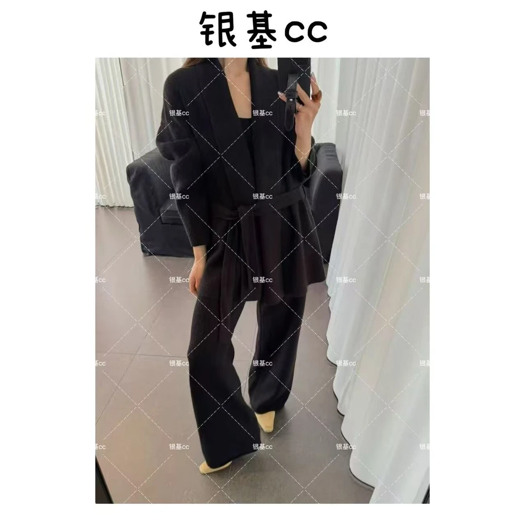 CC.studio韩系显瘦针织开衫慵懒两件套