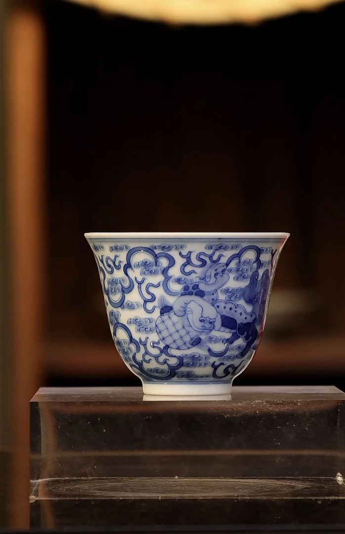 望玉窑 五狮铃铛杯