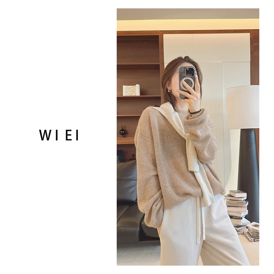 《WI EI》罕山白绒100%山羊绒*柔软亲肤一字领针织毛衣W25309162