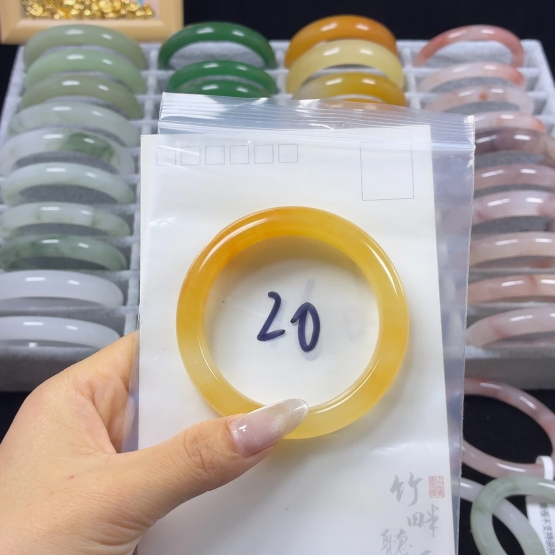 石英质玉未镶嵌手镯20