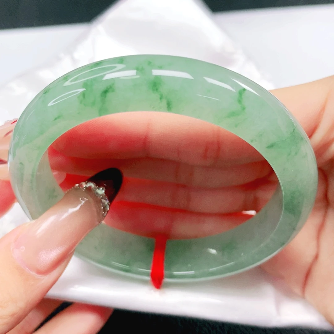 翡翠未镶嵌手镯57