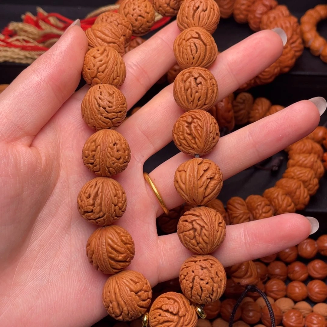 桃核吊坠绣球18。