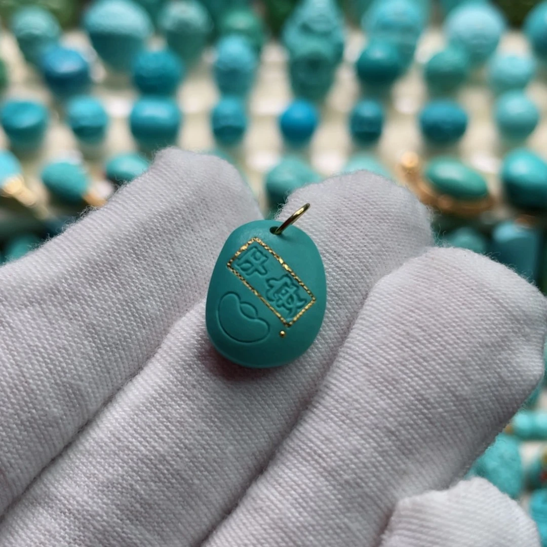 绿松石珠宝奇石未镶嵌