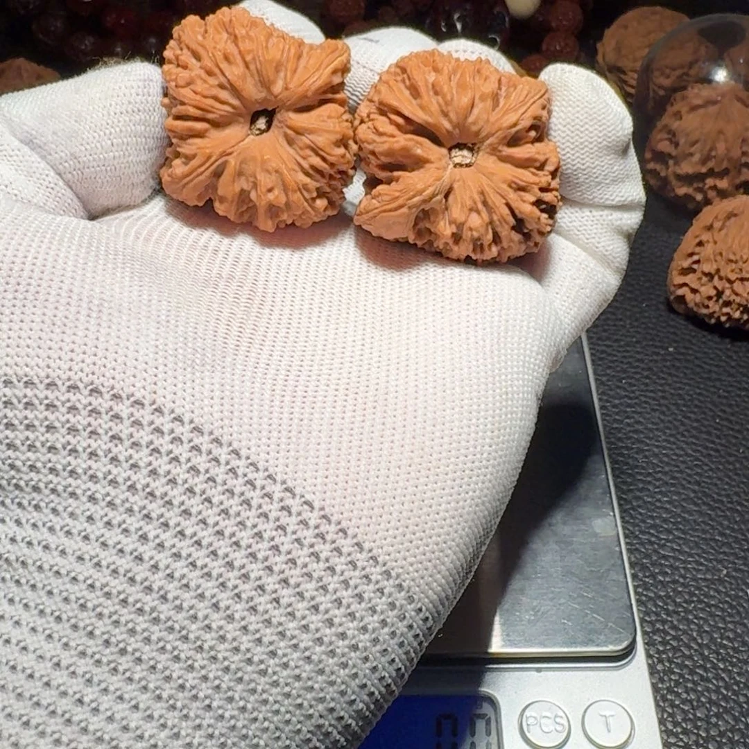 健***博文玩核桃吊坠有黄有黄有黄