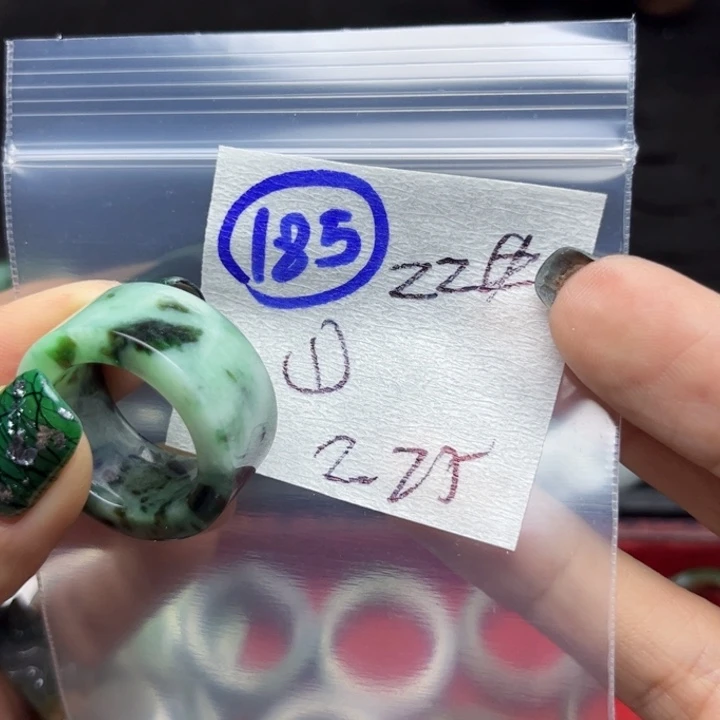 定制翡翠未镶嵌明天