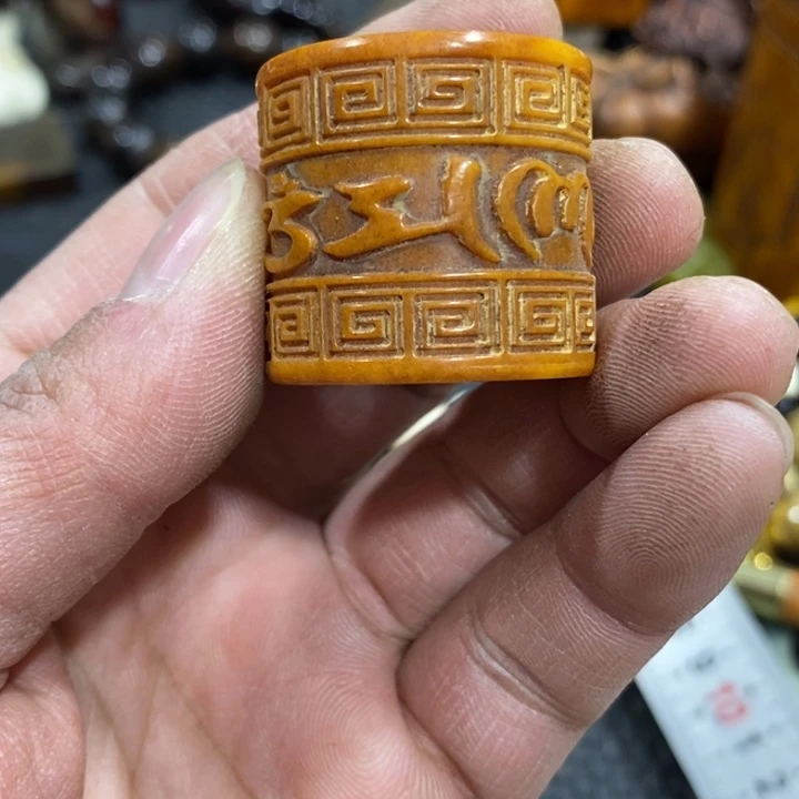 滴血莲花菩提吊坠