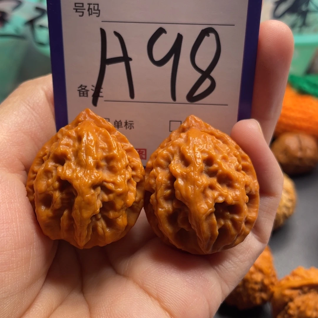 文玩核桃吊坠核桃