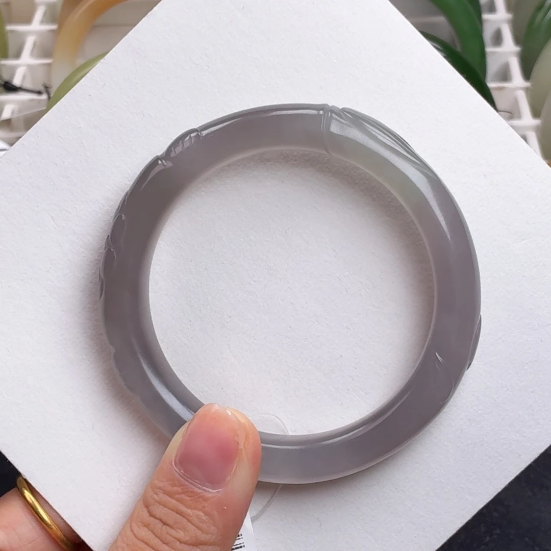 和田玉未镶嵌手镯紫翠双色雕花6号