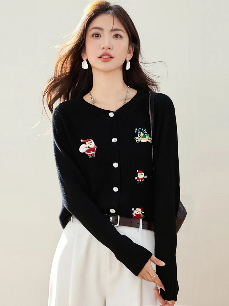 阿玛诗官2026春秋新款休闲减龄刺绣拼色圆领毛针衫开衫女上衣