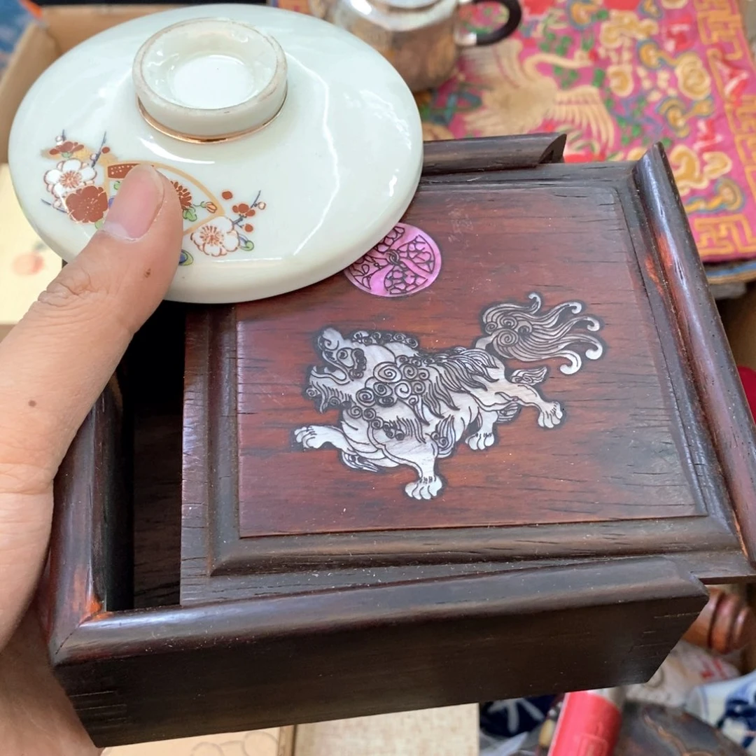 瓷片哈哈哈哈哈哈