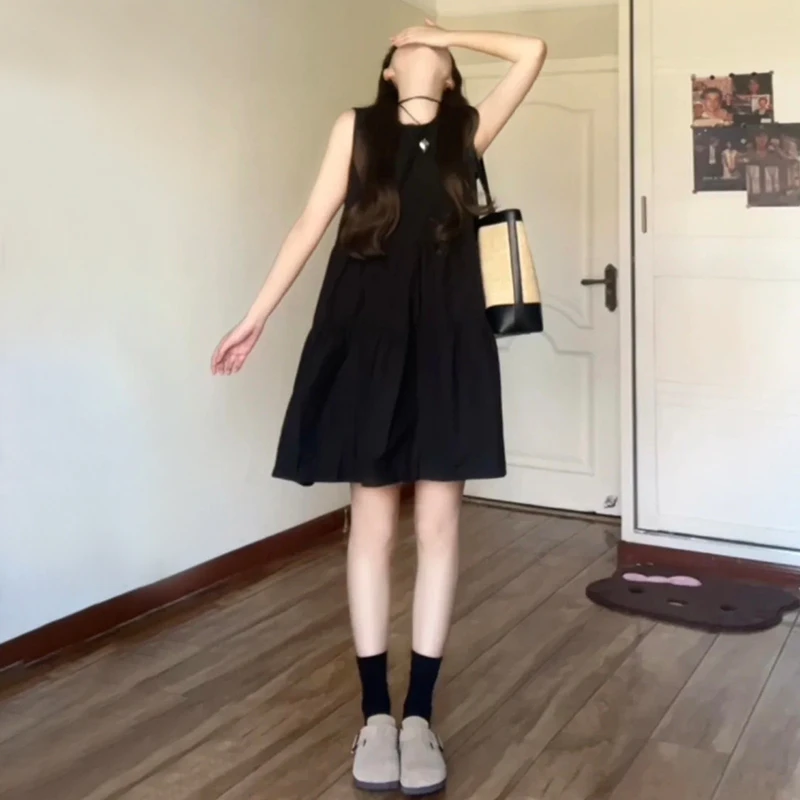 4587小个子赫本风黑色连衣裙子女夏季2025新款法式无袖背心短裙