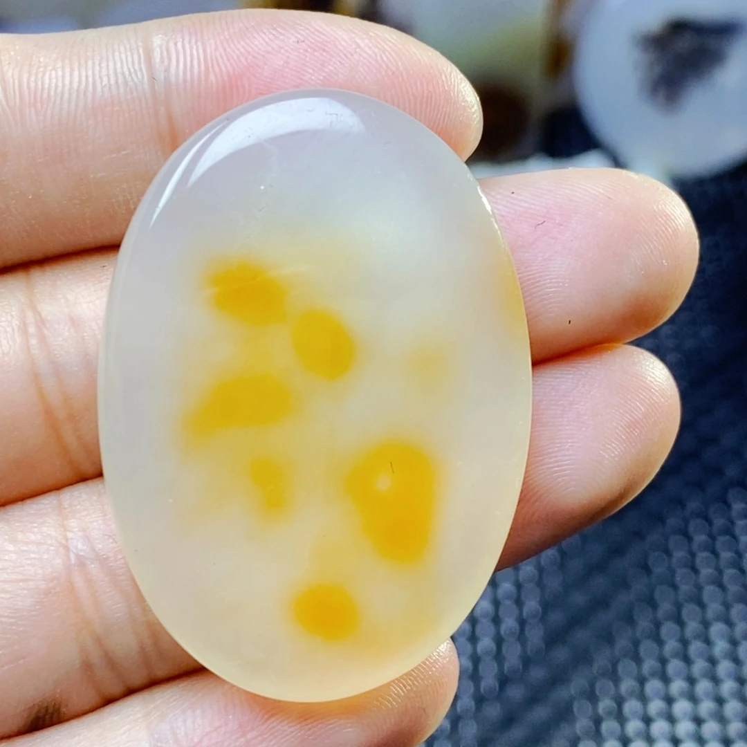 玛瑙/玉髓未镶嵌珠宝奇石