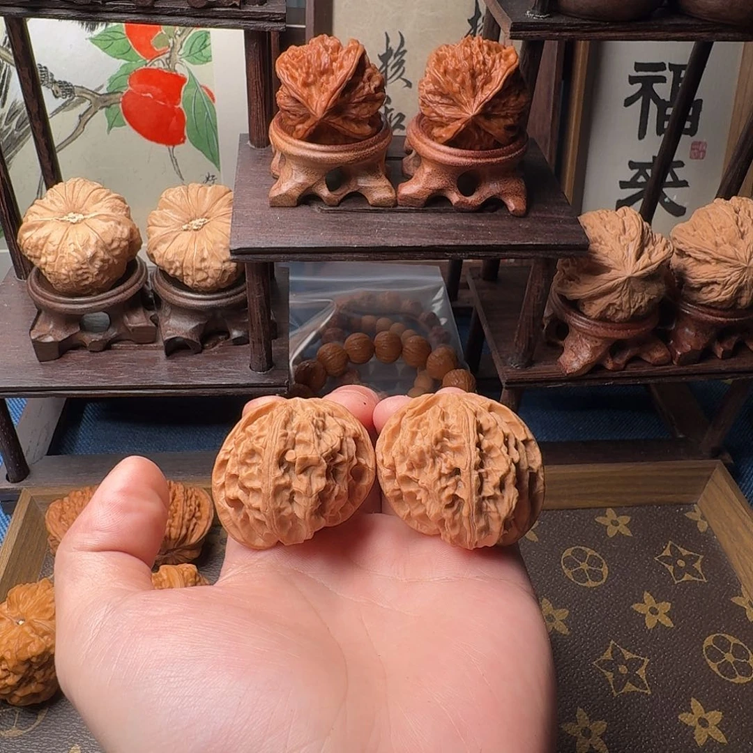抱***终桃核把件苹果天残脚666888