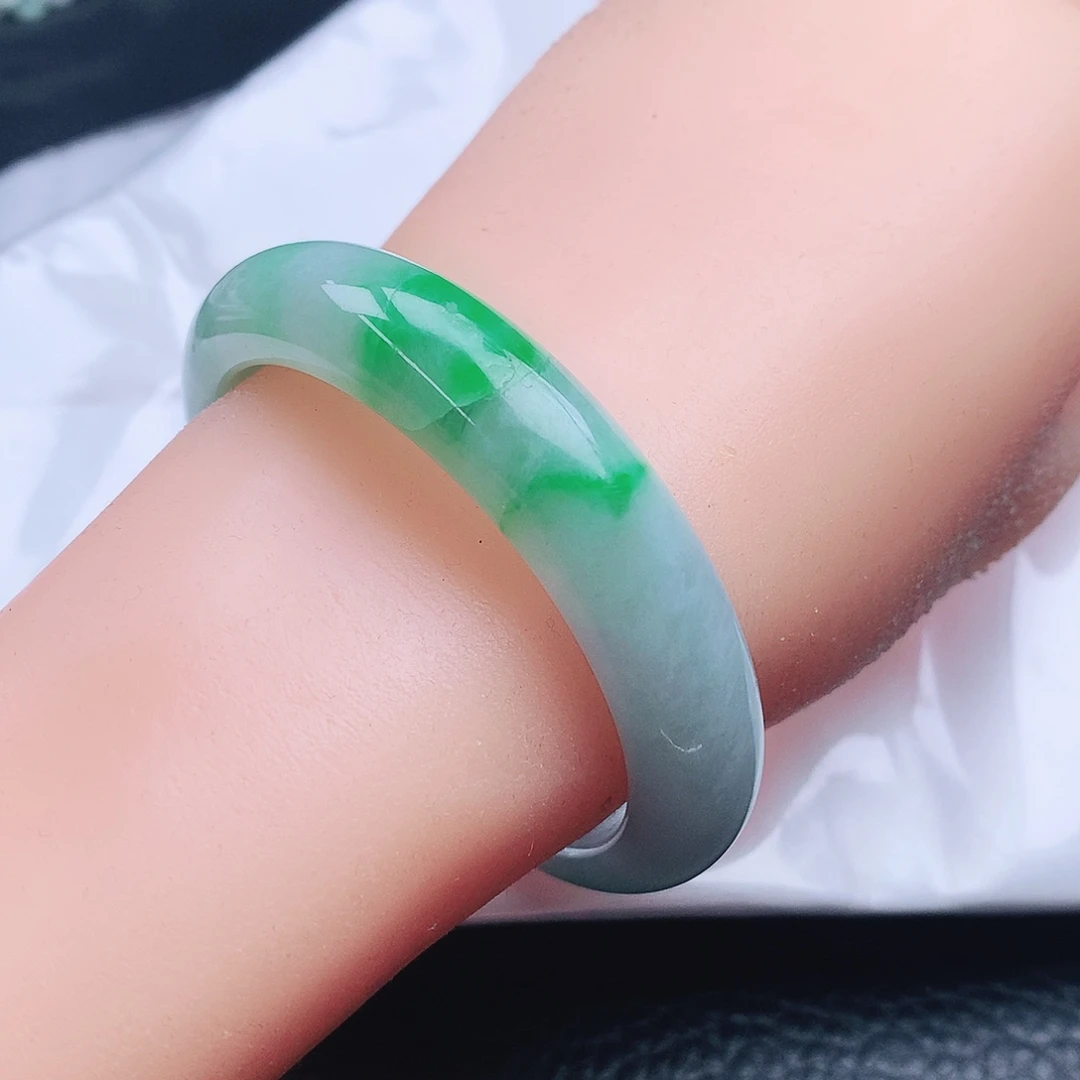 翡翠未镶嵌手镯33