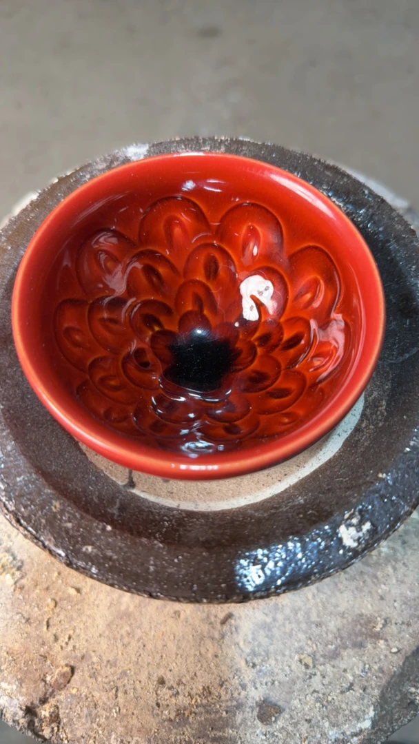 【闪购商品】红莲花雕刻主人杯A