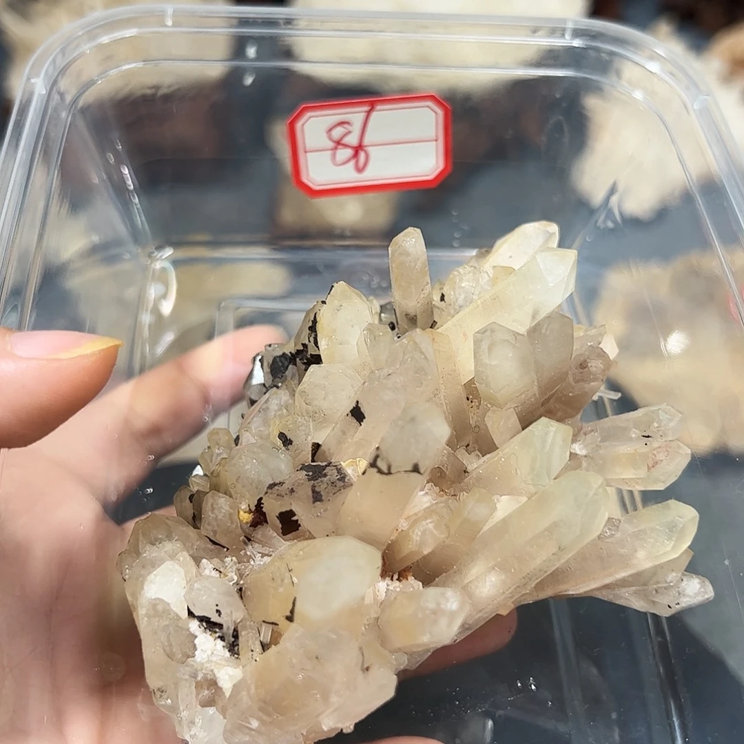 H***M珠宝半成品水晶未镶嵌