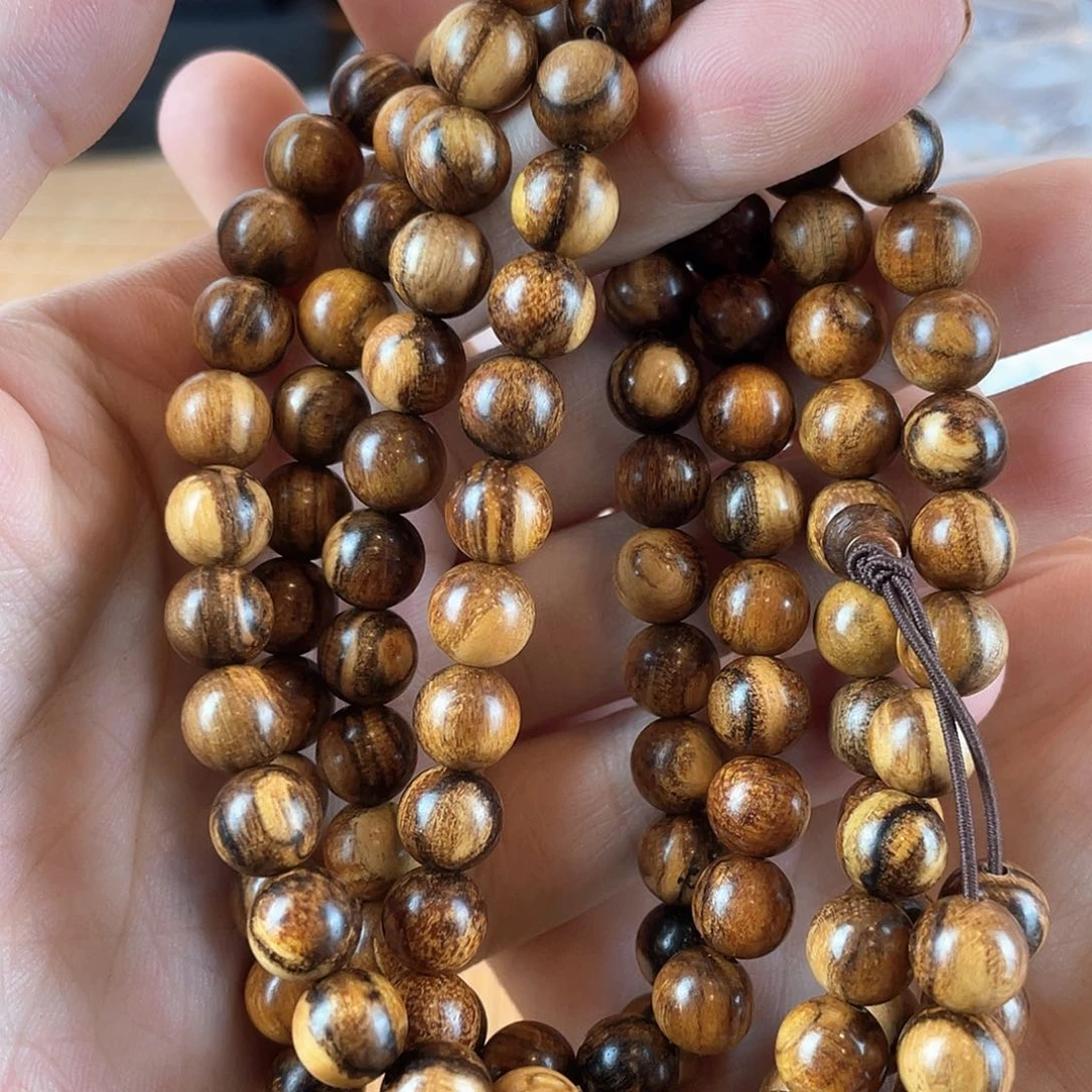 贡木手串/手链0.8/108印贡玉化超香