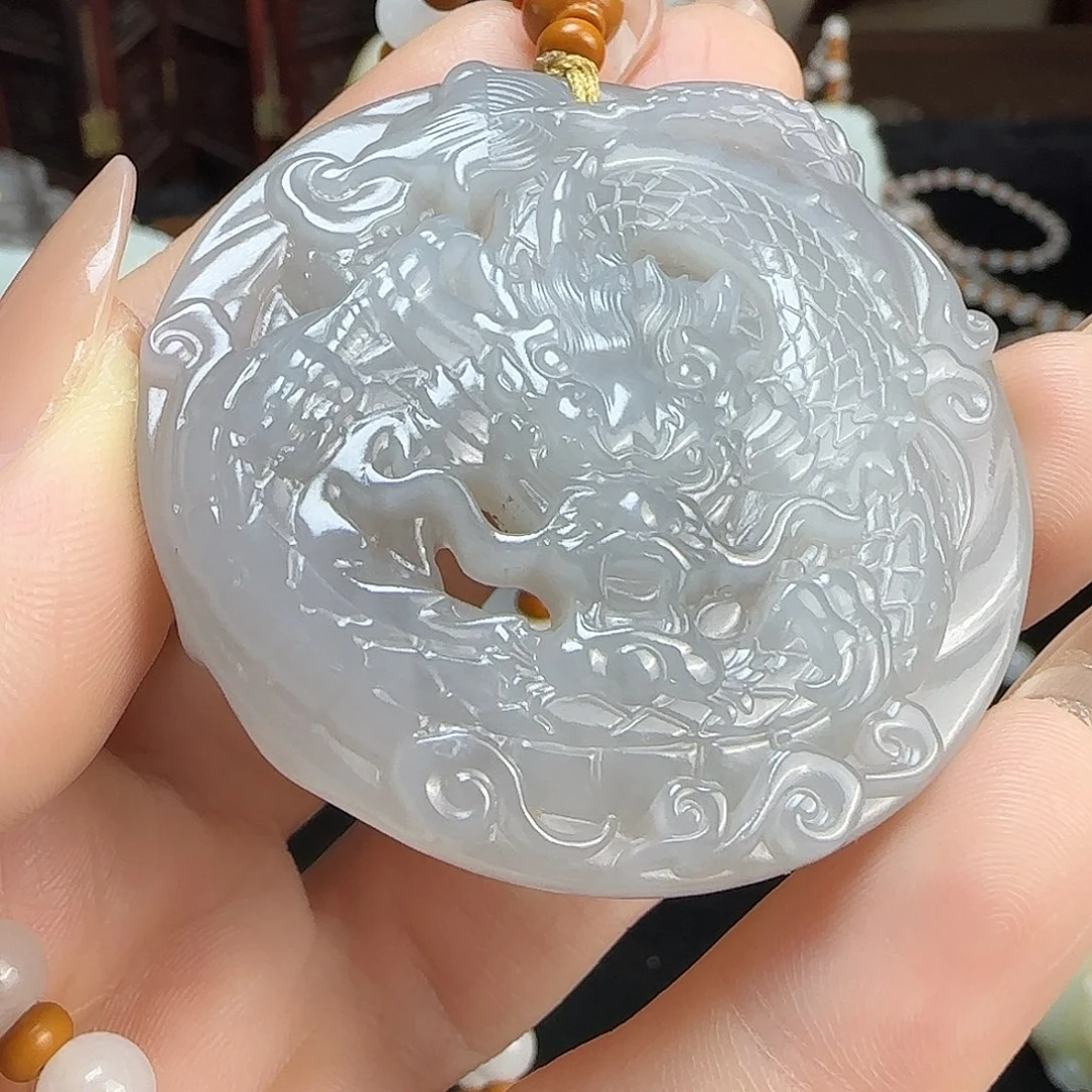 和田玉未镶嵌颈饰定制发货