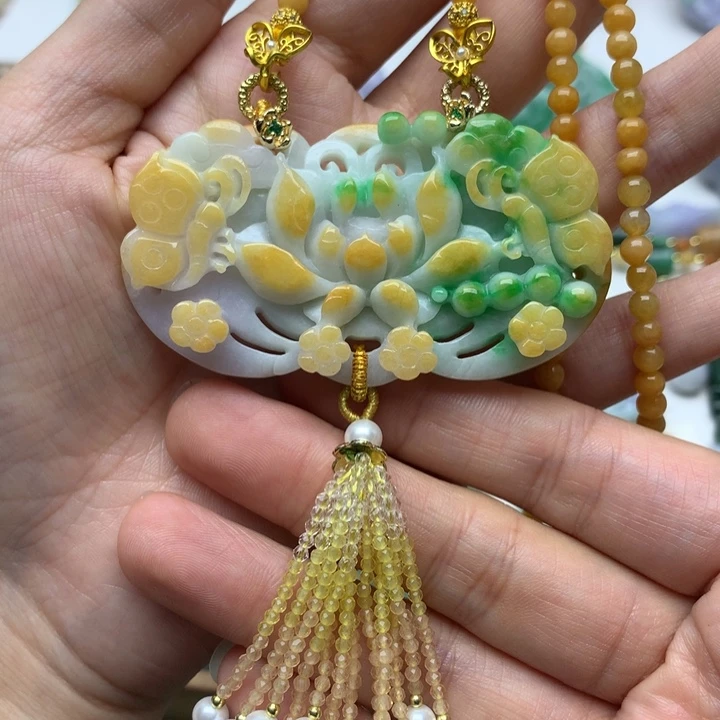 颈饰未镶嵌翡翠翡翠