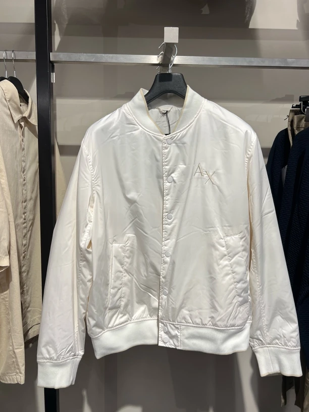 全新未使用 AX ARMANI EXCHANGE/阿玛尼 白色夹克外套 不退换