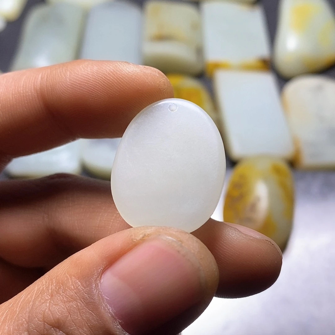 定制和田玉挂件未镶嵌憶**吖