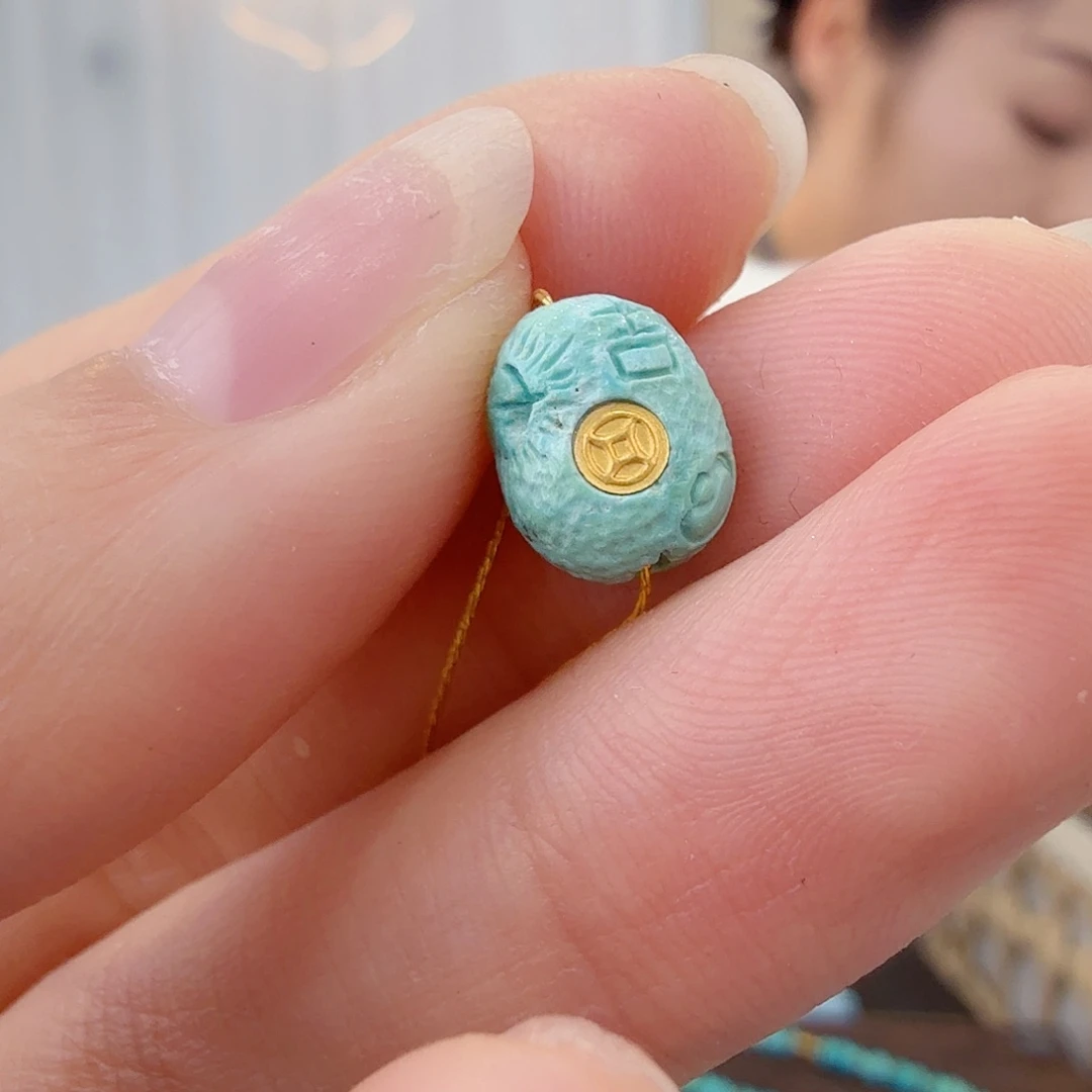 绿松石未镶嵌珠宝奇石