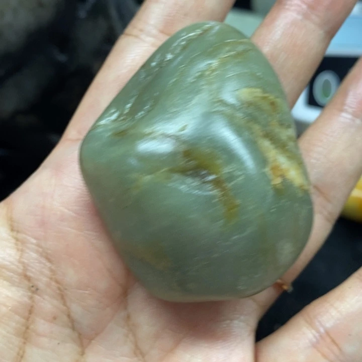 未镶嵌和田玉（糖玉）挂件