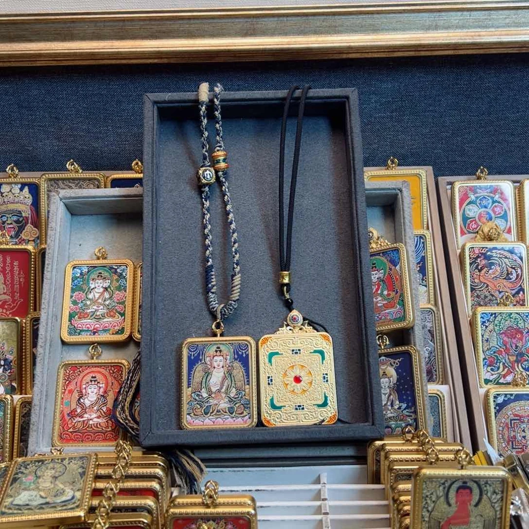 吊坠人****子单面的大日