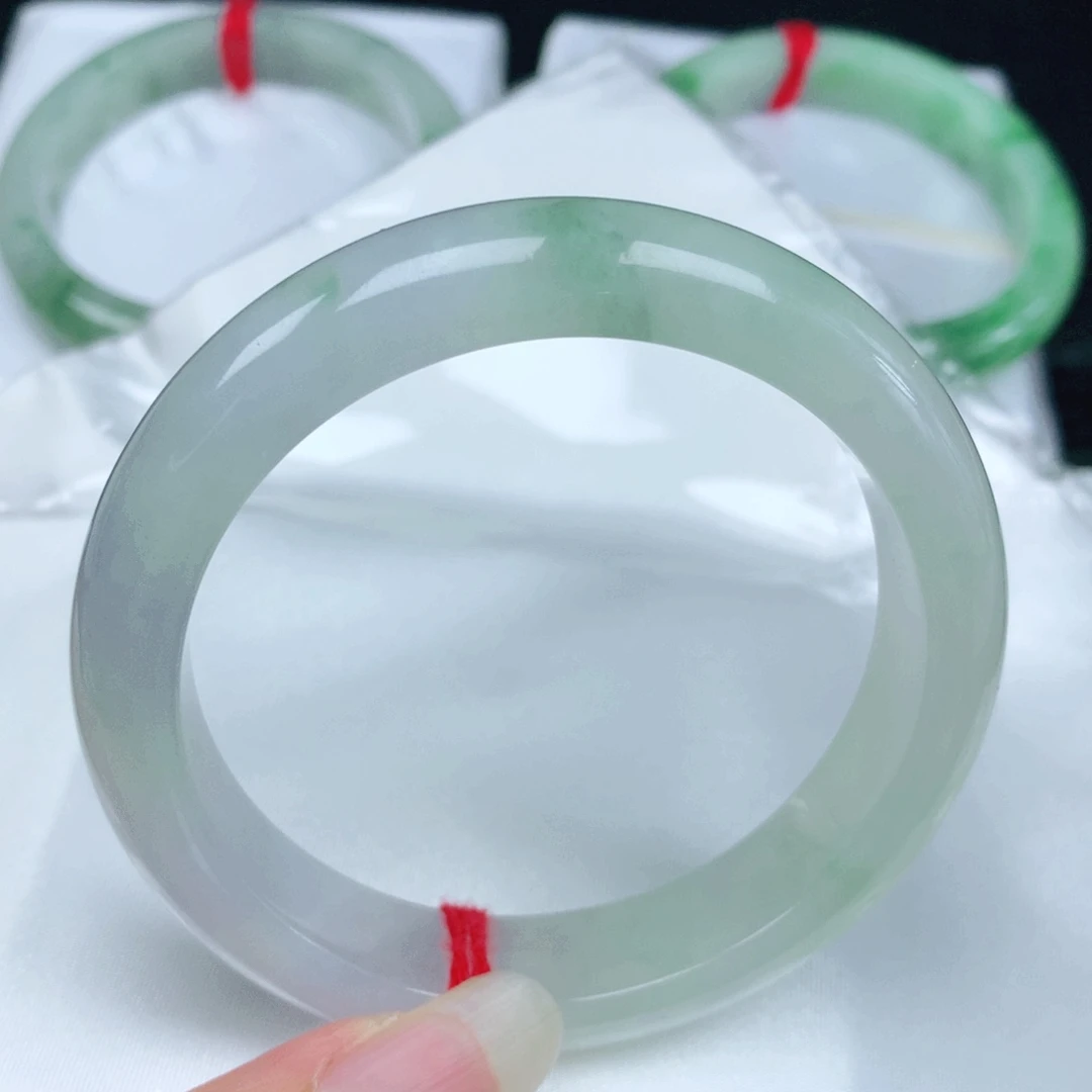 翡翠未镶嵌手镯    编号32 正圈56+