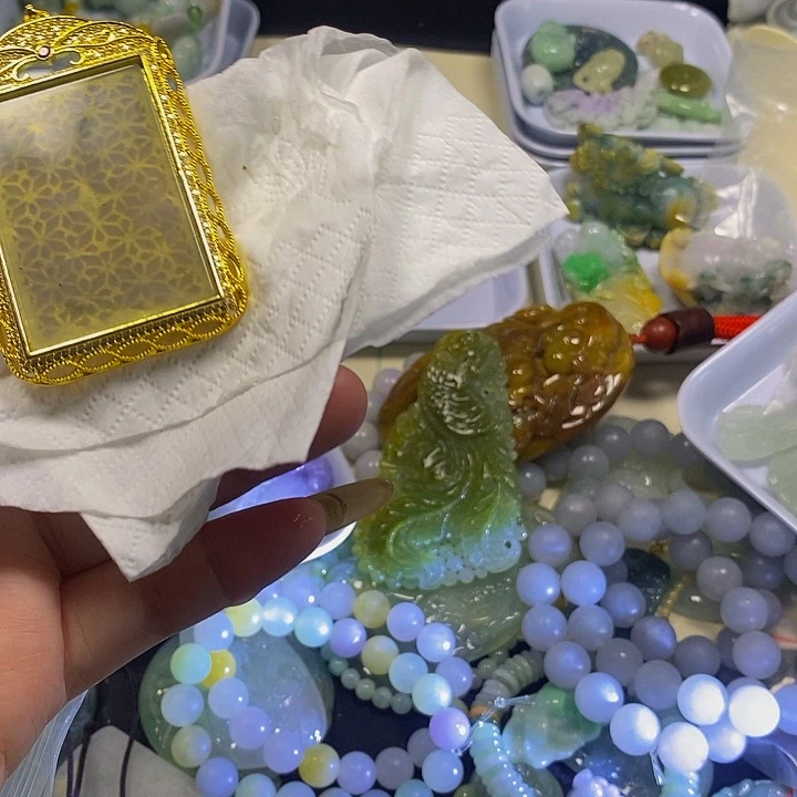未镶嵌挂件翡翠天然翡翠