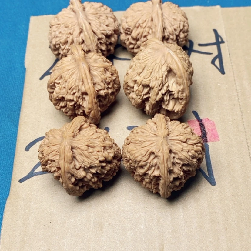 【闪购商品】文玩核桃吊坠用****016.16.16