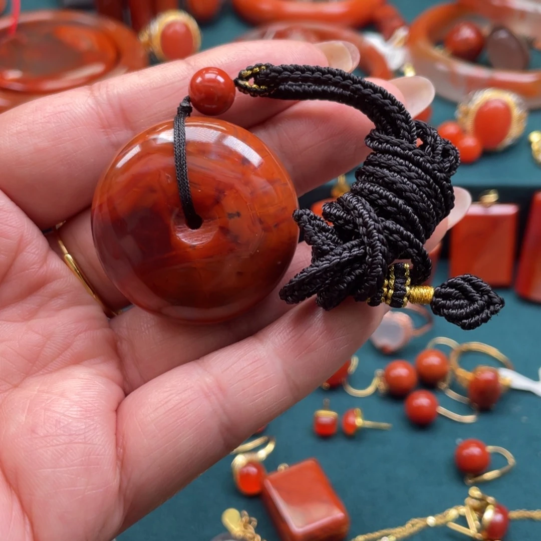 南红玛瑙未镶嵌川料南红满肉平安扣吊坠