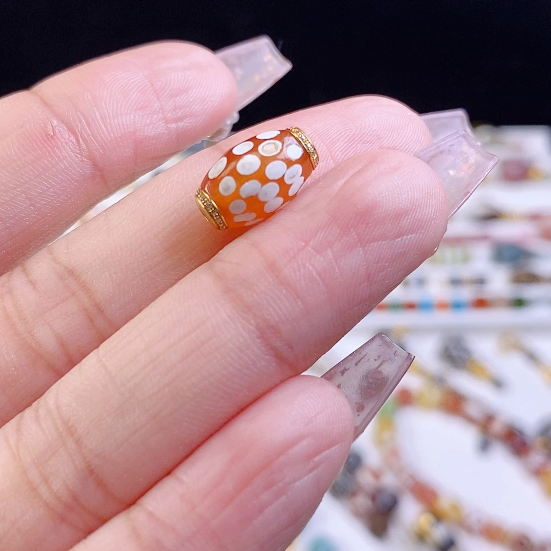 玛瑙/玉髓18K金镶嵌颈饰7.8x13.2