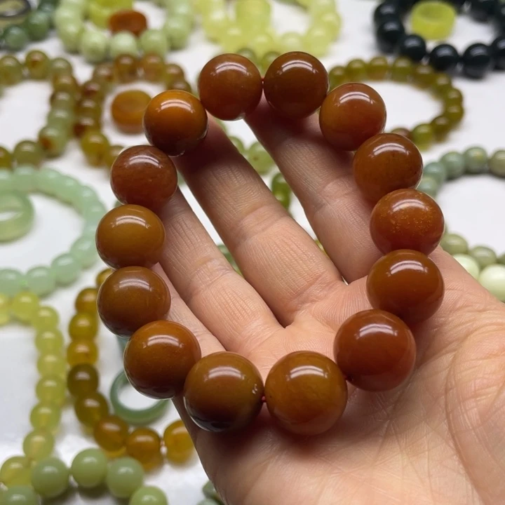 蛇纹石玉手串未镶嵌