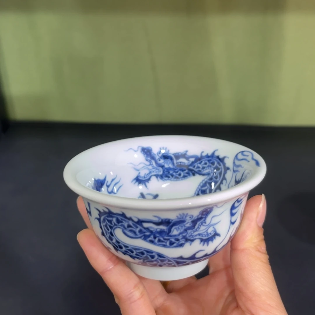 青花仿元铠甲双龙大压手