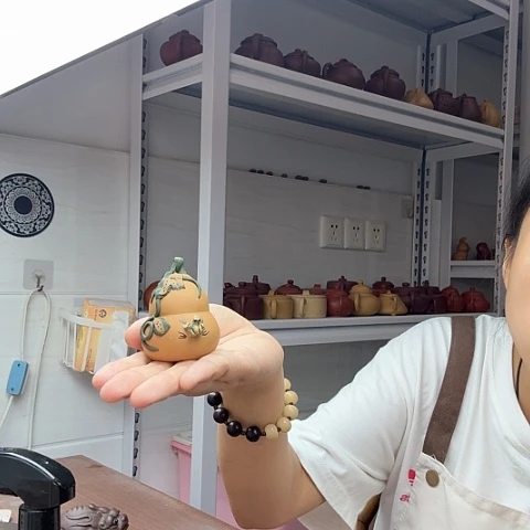 茶案段泥喷水茶宠