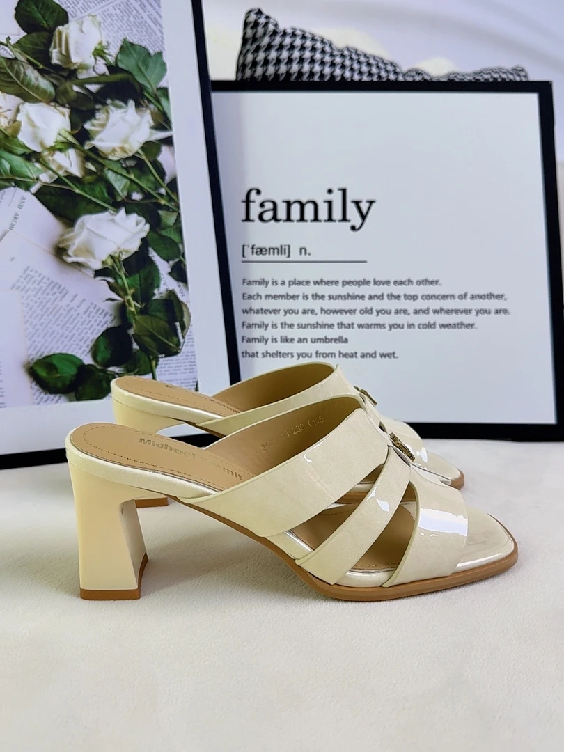 法式时尚外穿中跟拖鞋女夏季新款百搭粗跟舒适一字拖凉鞋563-13