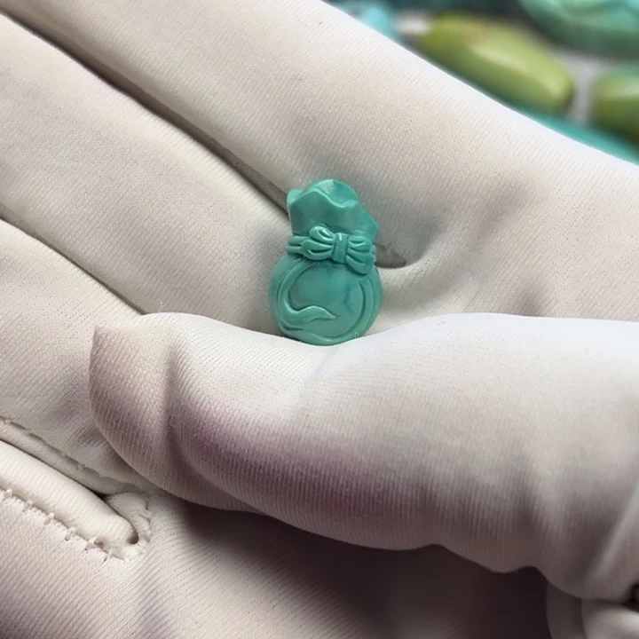 绿松石未镶嵌原矿保真