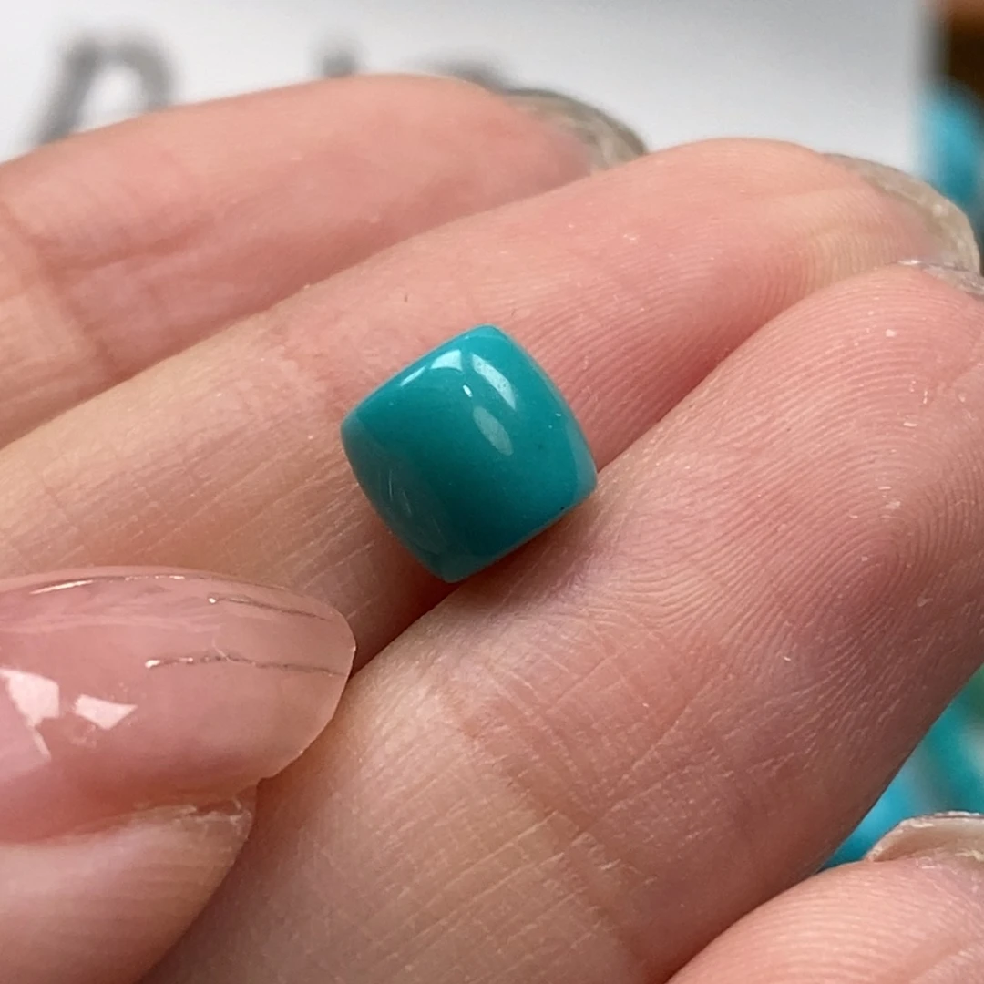 未镶嵌绿松石颈饰