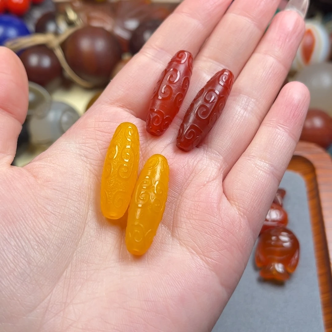 玛瑙/玉髓颈饰未镶嵌恬*