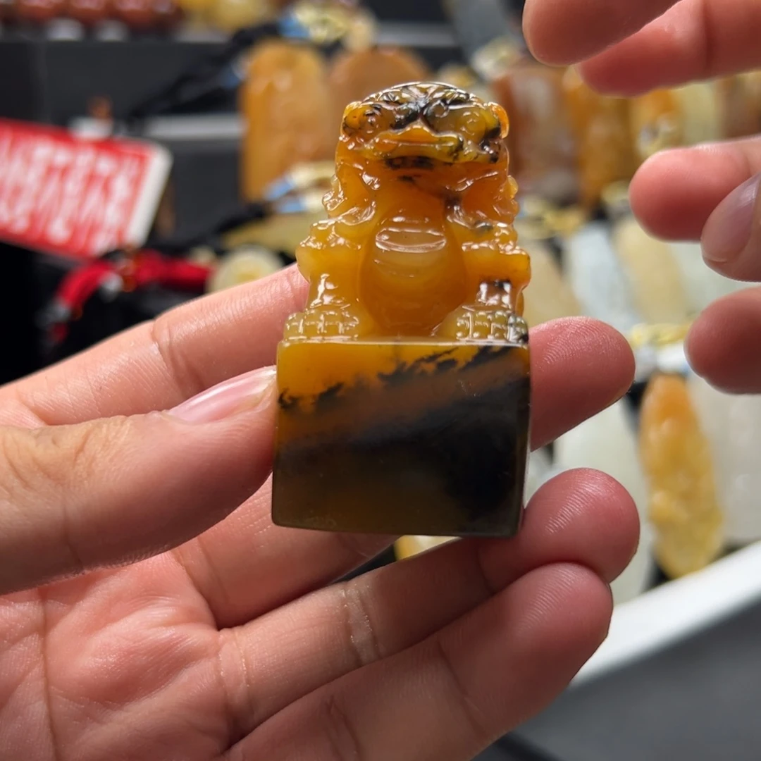 石英质玉（黄龙玉）未镶嵌多样性发货，发其一