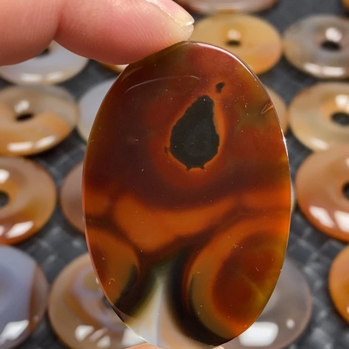 玛瑙/玉髓未镶嵌颈饰